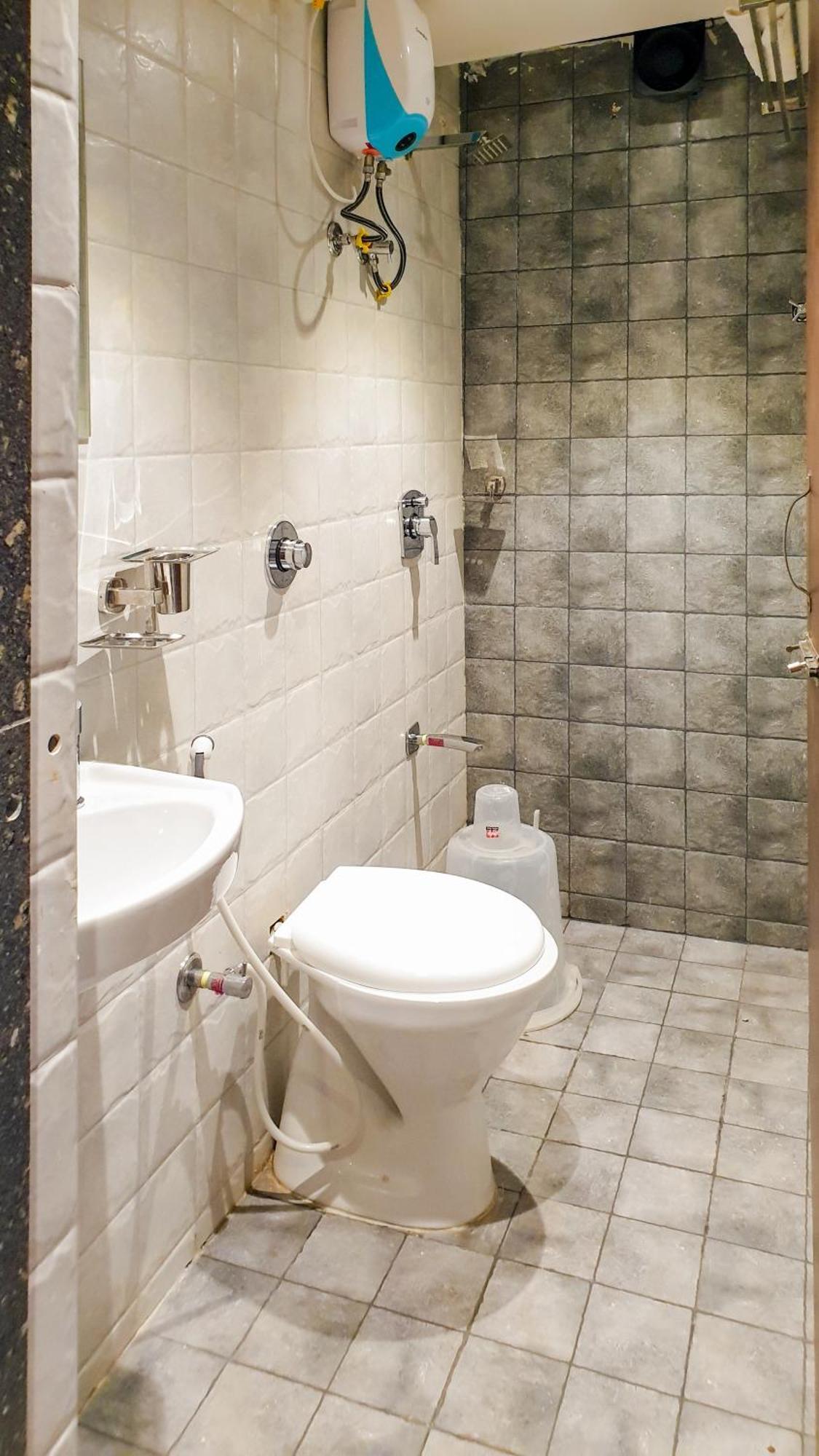 Hotel Nova Star Rajkot Extérieur photo